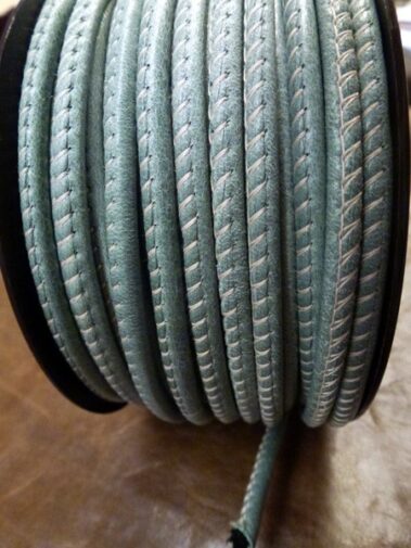 5 mm. Round Leather stitched Ref. C 5 Vintage Celeste