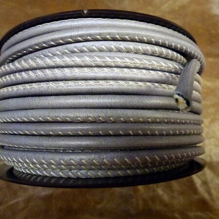 5 mm. Round Leather stitched Ref. C 5 Piel Gris Vintage