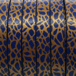 Tira de Cuero Grabado con motivo girafa para el diseño de brazaletes y pulseras para la joyería y bisutería.