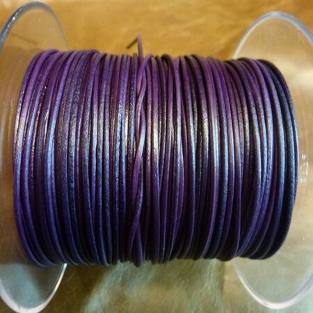 Round Leather Kangaroo, 1 mm. diameter,Purple color.