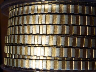 10 mt. spools Flat Leather engraved with Stipes.