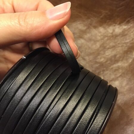 5x2 mm folded leather strip. Ref. TCD 5 Black color "Premier collection."