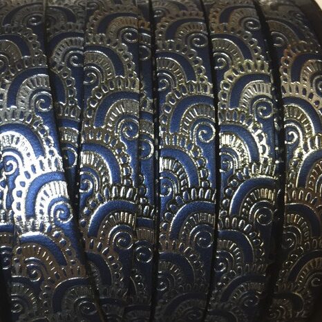 Engraved Leather Strip Ref. TCG 10 Engraving Blue metal waves with silver