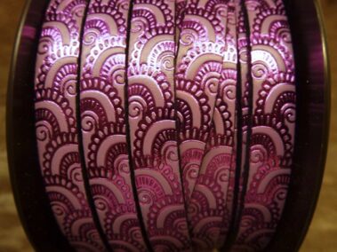 Engraved Leather Strip Ref. TCG Engraved Lilac Waves with magenta metal coil