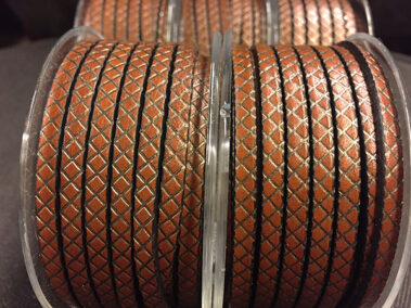 Tira Marrón Medio Grabada