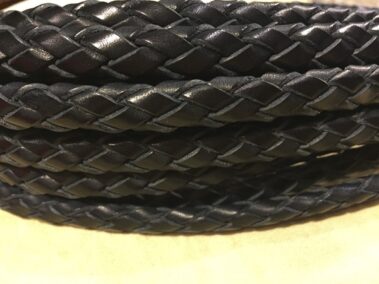 Hand braided leather 10x6 mm Ref. TRO 10x6 Black color