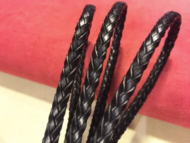 Oval braided leather strap Handmade with the TCP 3 r Ref.TRO 6x7 mm. Color Black
