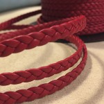 Leather strip folded and braided with 3-strand 3 mm. With Leather Premier Pomodoro