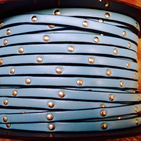 Strip 5x2 skin light blue and riveted every 2.5 cm