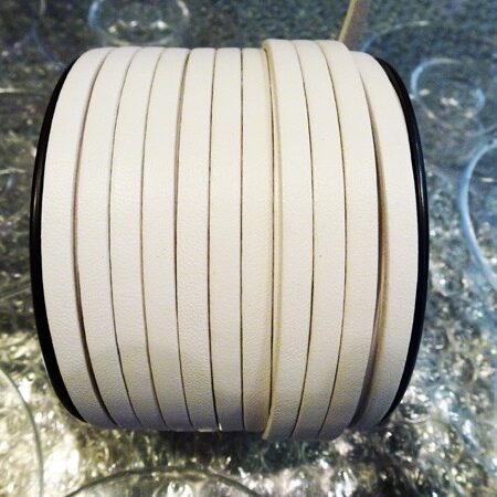 Leather strap 5x2 mm. Ref. TCP 5 White Color