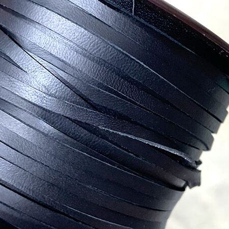 1 mm. Black cowhide leather lace