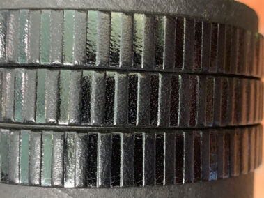 Flat leather lace with stripes