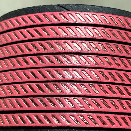 Flat leather lace with patten diagonals