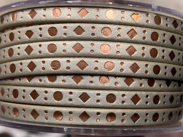 flat leather lace dots square