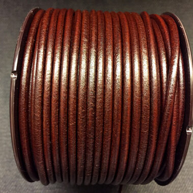 Cordón de cuero redondo Marrón Medio de 3 mm de diámetro fabricado en España para bisutería y complementos- Curtidos Pinós.